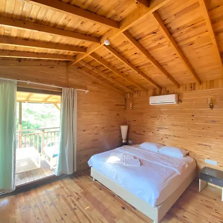 Kadir's Eco Life Hotell *